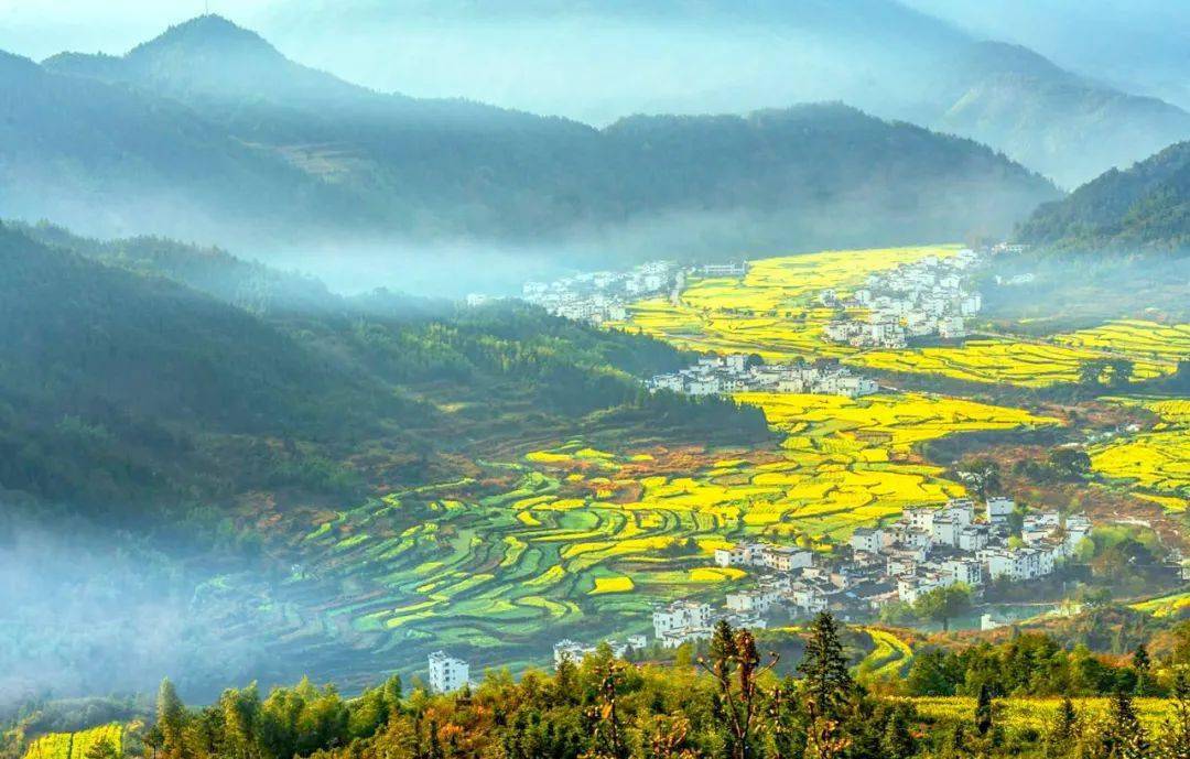 江西，绿色家园，红色沃土的解说之旅