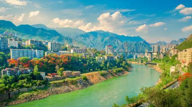 四川风情秀,舞台上的家乡颂